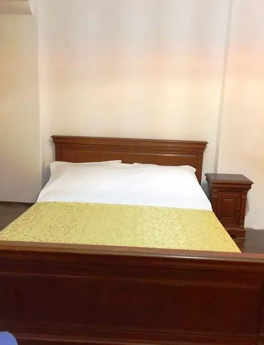 Piata Lahovari Boutique Residence Bucharest Bed & Breakfast